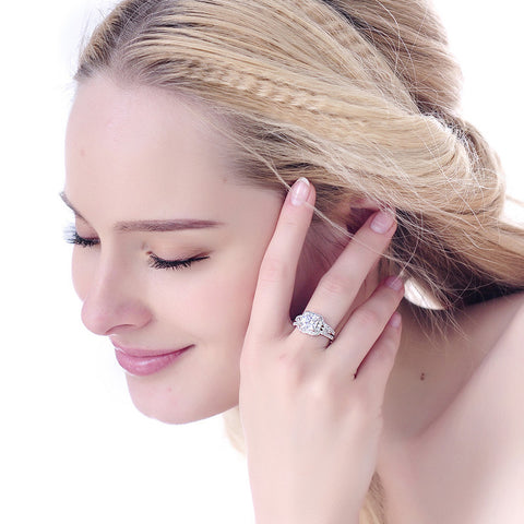Exquisite Silver Plated Cubic Zircon Crystal Ring