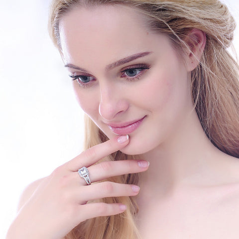 Exquisite Silver Plated Cubic Zircon Crystal Ring